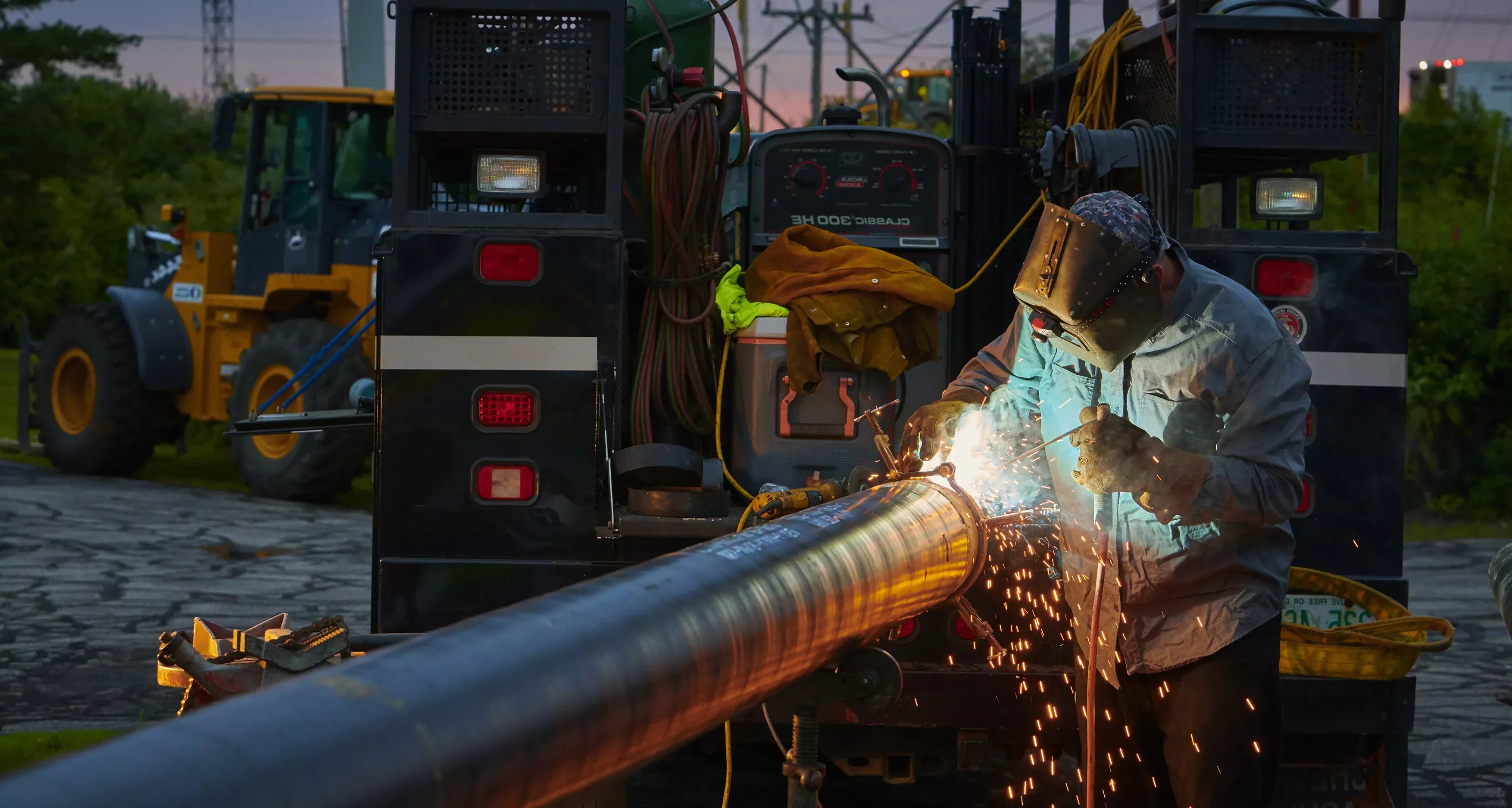 Welding a pipe